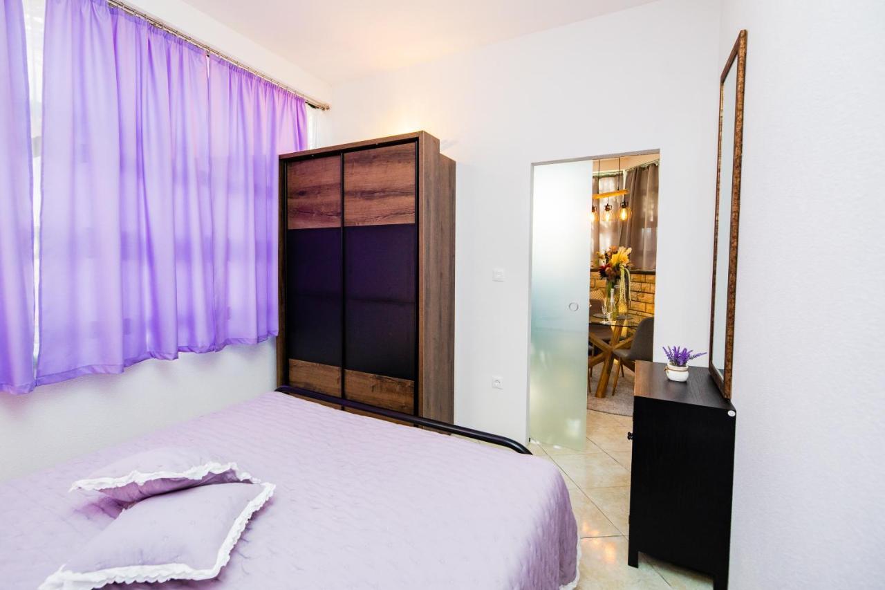 Ferienwohnung Glicinia Šibenik Exterior foto