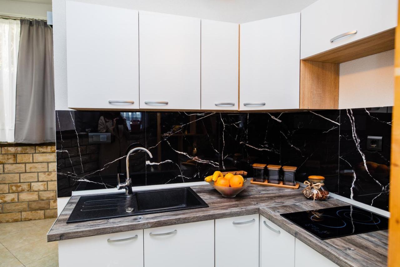 Ferienwohnung Glicinia Šibenik Exterior foto